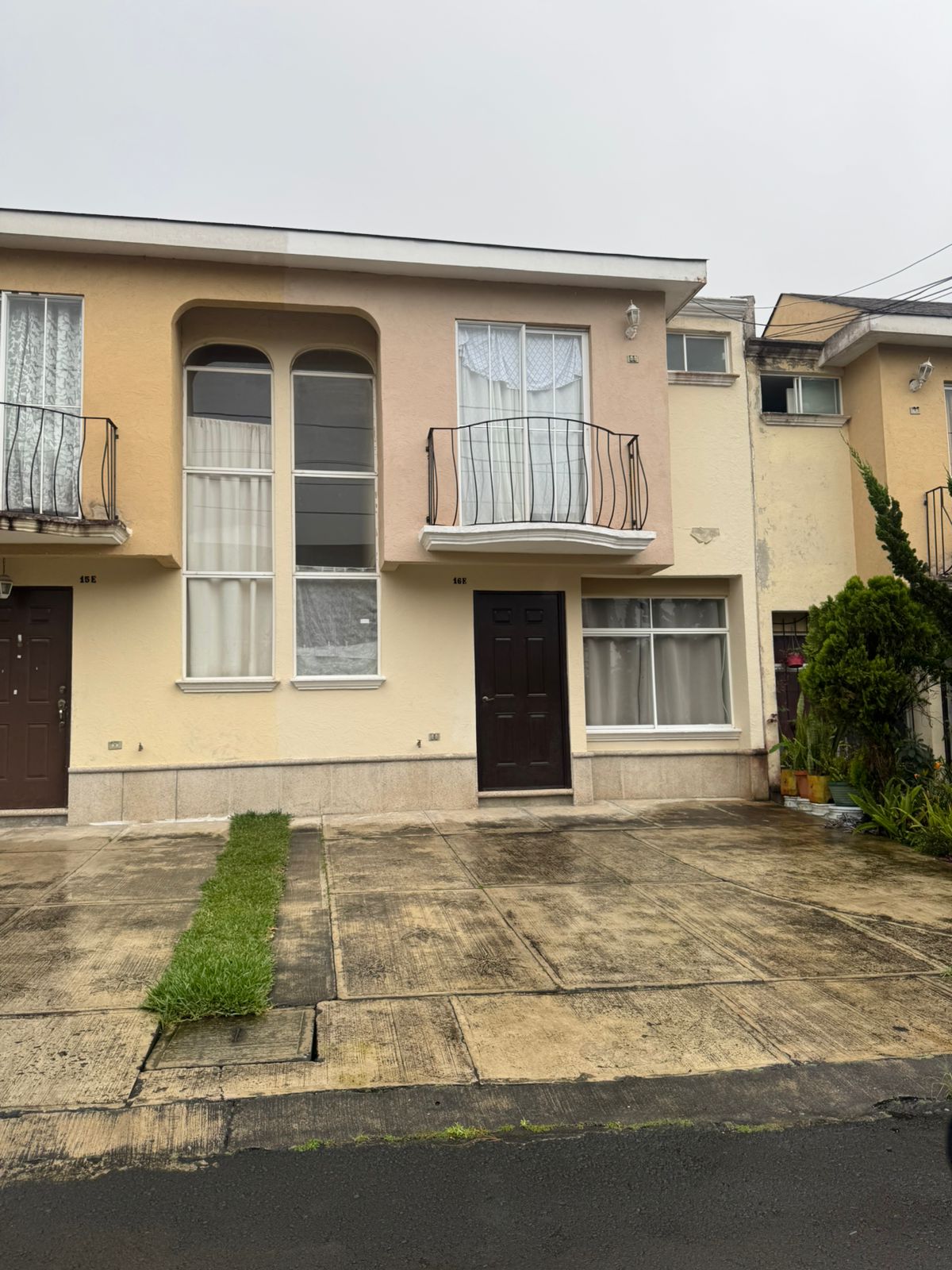 Casa en Residencial Valle de los Sauces